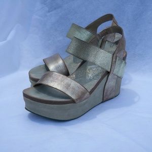 OTBT Bushnell Wedges in Gold